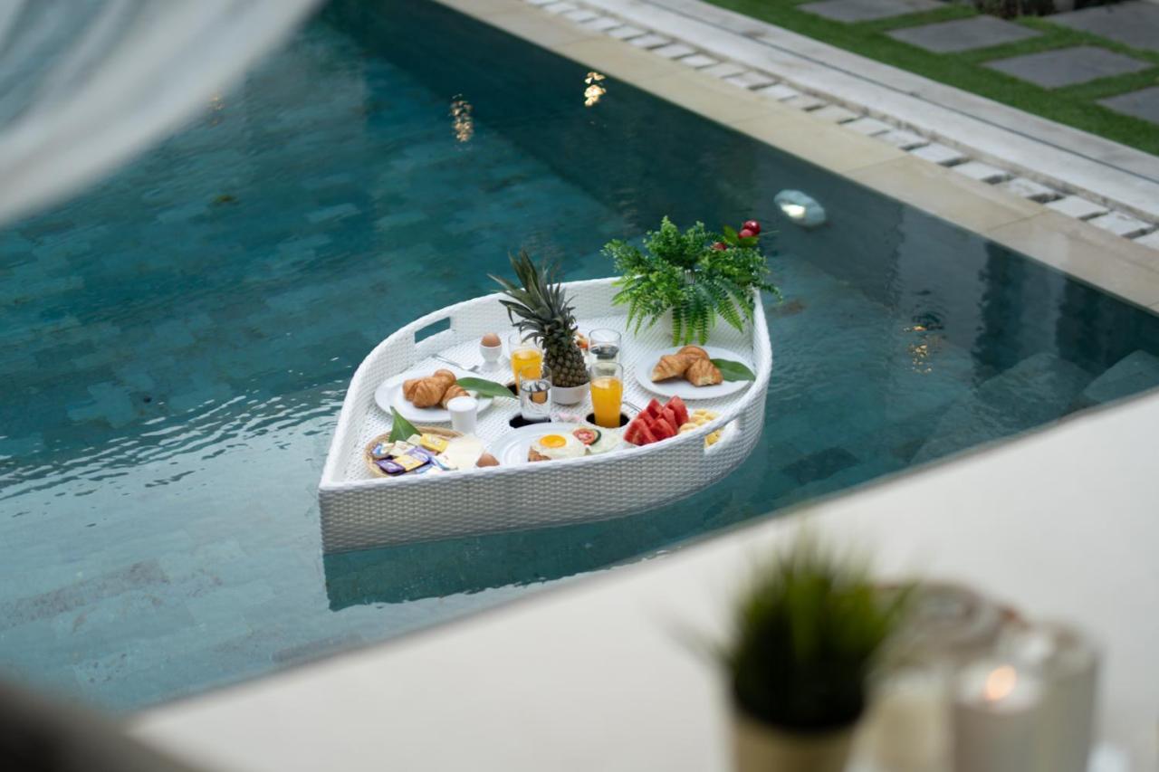 Villa Lapiz Lazuli Seminyak Kuta ภายนอก รูปภาพ