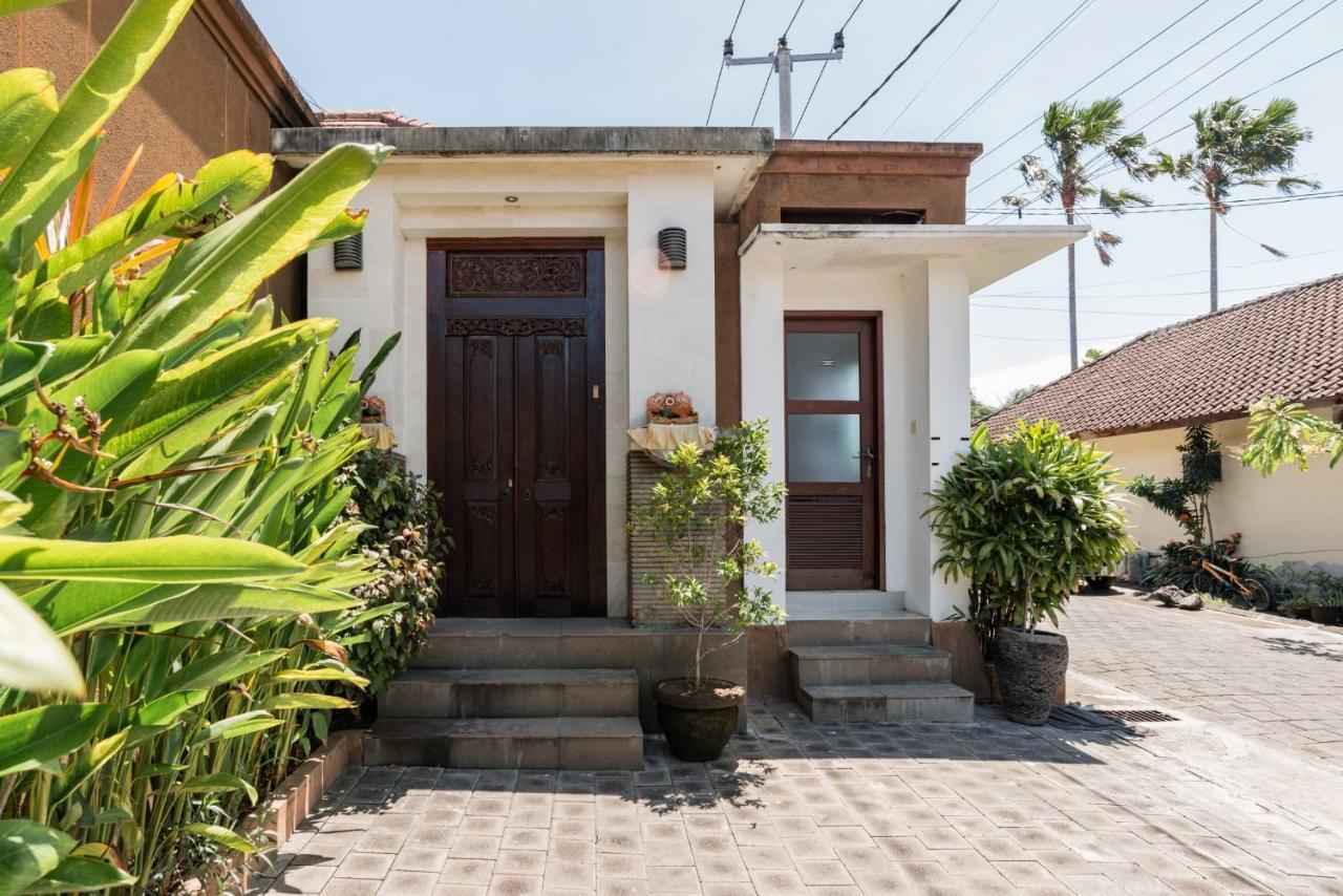 Villa Lapiz Lazuli Seminyak Kuta ภายนอก รูปภาพ